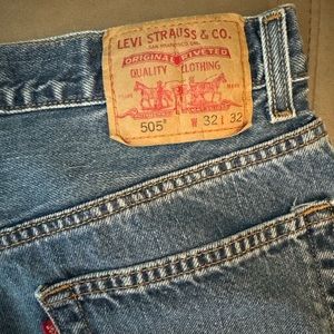 Distressed Vintage Levi’s 505